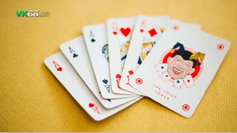 Cách Chia Bài Liêng Bịp - Cách sắp xếp bài thông minh để thắng lớn 2 cach-chia-bai-lieng-bip-1